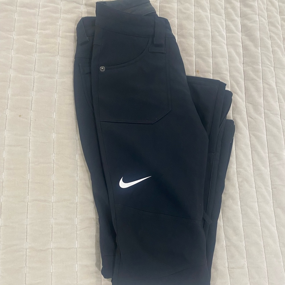 Size Small Nike golf women’s rain pants